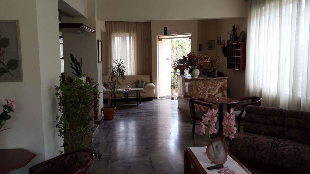 Labyrinth Hotel เยโอริยิอูโปลิส ภายนอก รูปภาพ
